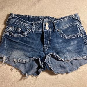 ♡ amethyst jean shorts